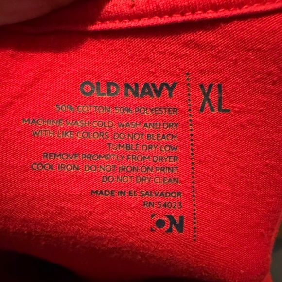 Old Navy Schlitz Beer Short Sleeve Red Tee Men's XL Go For The Gusto! - Picture 4 of 4